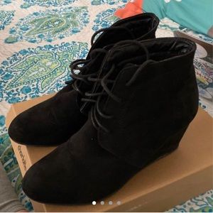 black booties